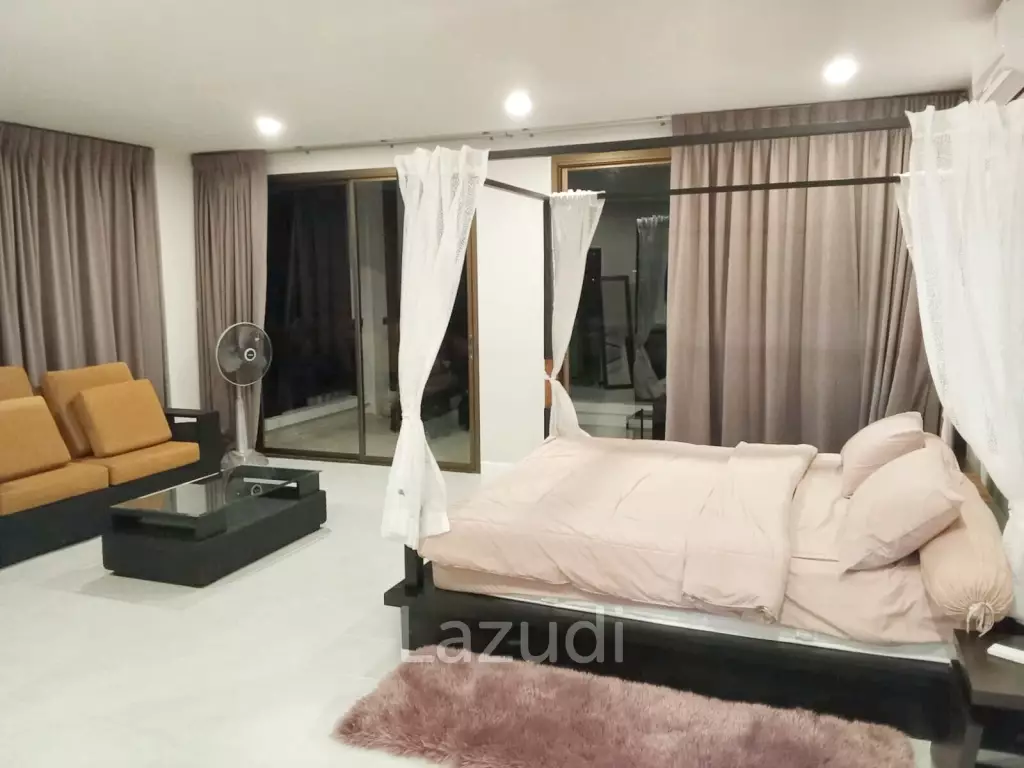 4 Beds 2 Baths 180 SQ.M. Sunrise Beach Resort and Residence