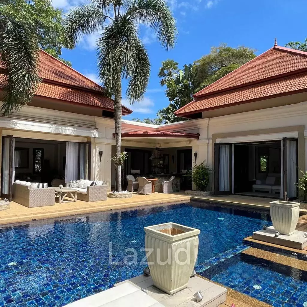 4 Bedrooms Villa Near Laguna