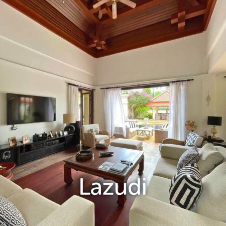 4 Bedrooms Villa Near Laguna