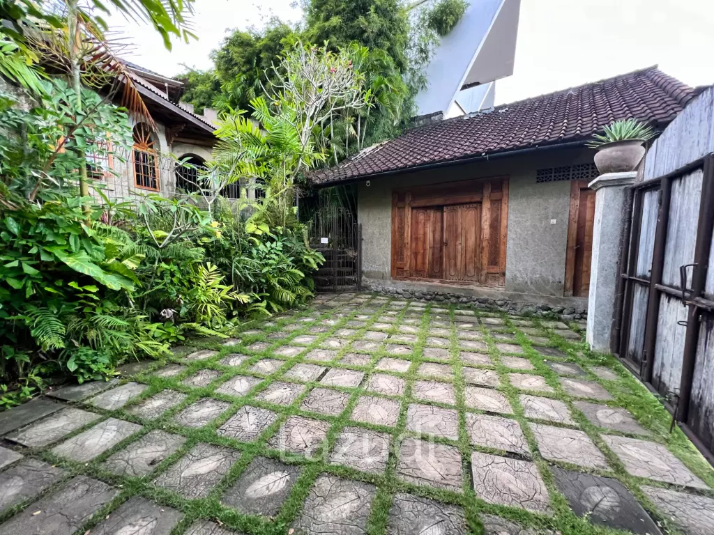 FREEHOLD VILLA ON 13 ARE LAND IN UMALAS