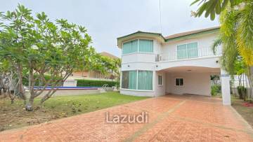 4 Brs Villa for sale