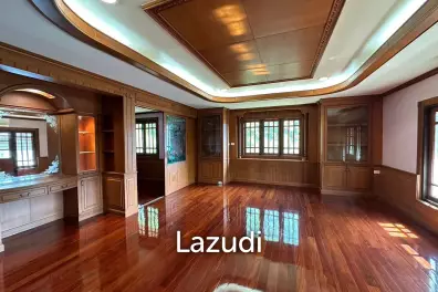 5 Beds 5 Baths 5,000 SQ.M. Private House in Na Jomtien