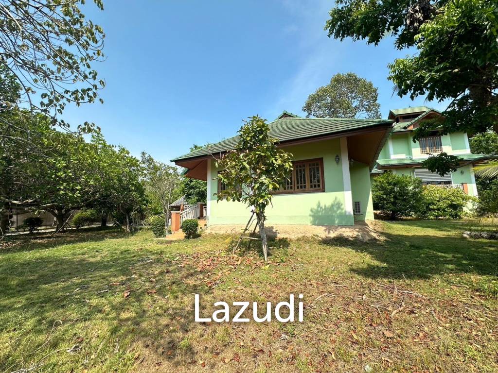 5 Beds 5 Baths 5,000 SQ.M. Private House in Na Jomtien