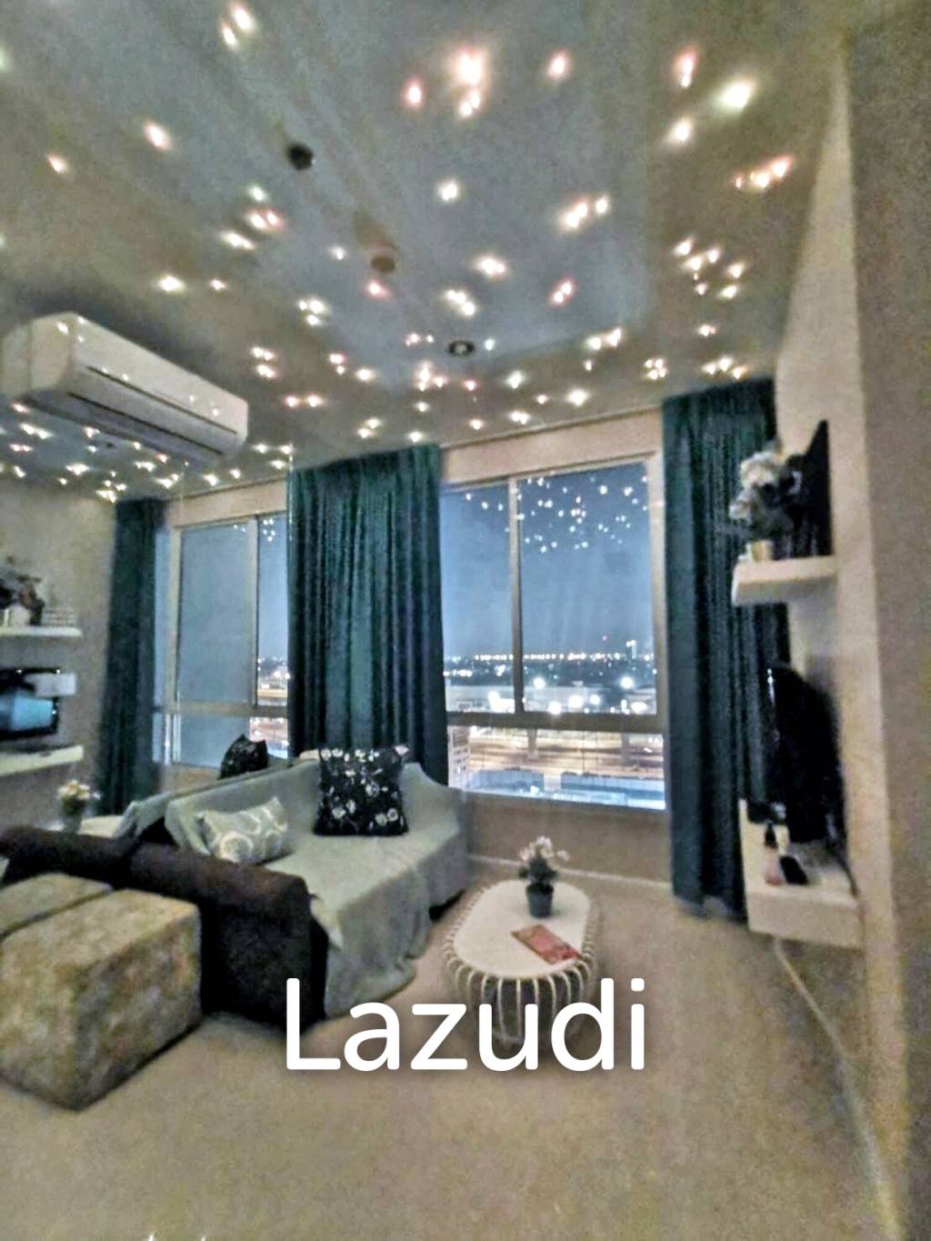 1 Bedroom 1 Bathroom 30 SQ.M The Sky Sukhumvit
