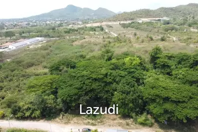 Prime 12 Rai Land with Mountain Views on Soi 94