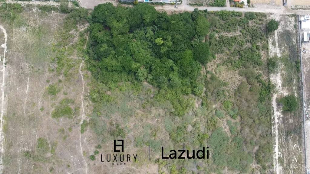 Prime 12 Rai Land with Mountain Views on Soi 94