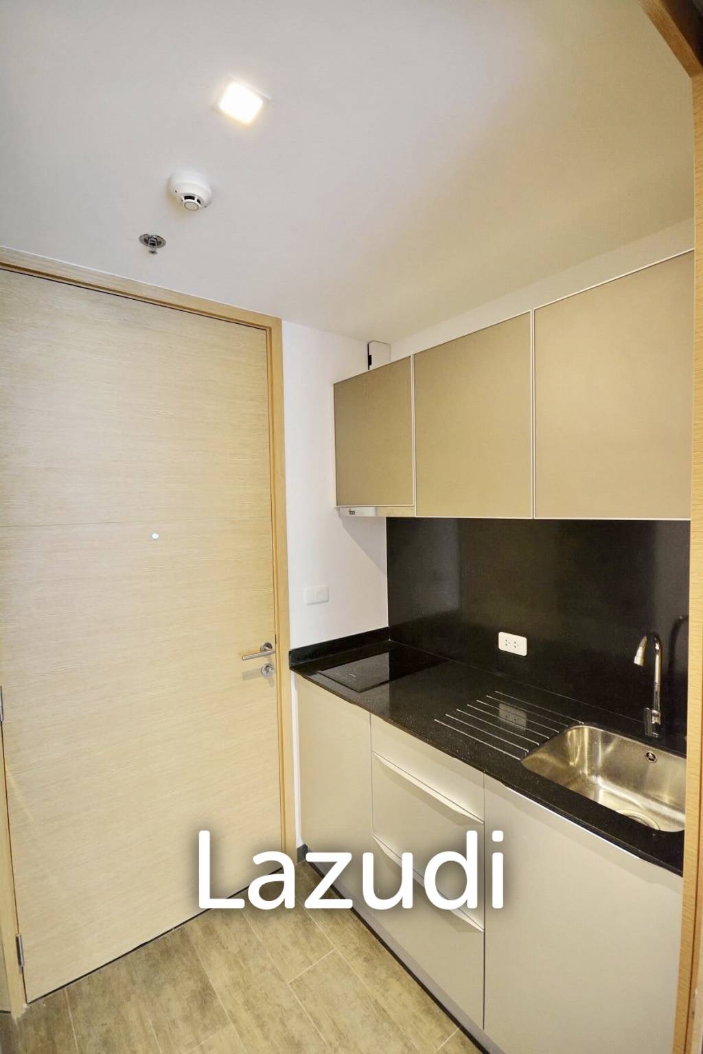 Studio 1 Bathroom 33 SQ.M The Lofts Ekkamai
