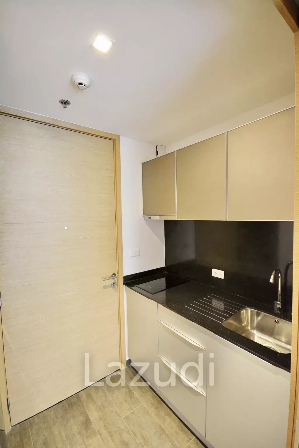 Studio 1 Bathroom 33 SQ.M The Lofts Ekkamai