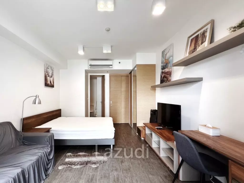 Studio 1 Bathroom 33 SQ.M The Lofts Ekkamai
