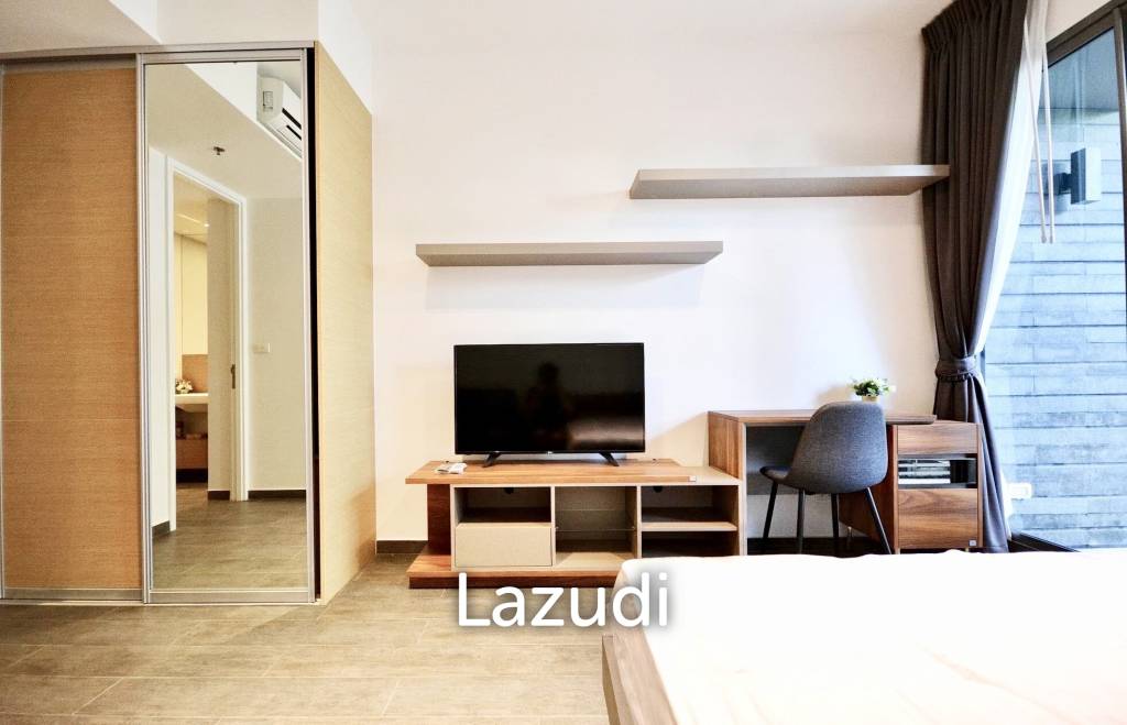 Studio 1 Bathroom 33 SQ.M The Lofts Ekkamai