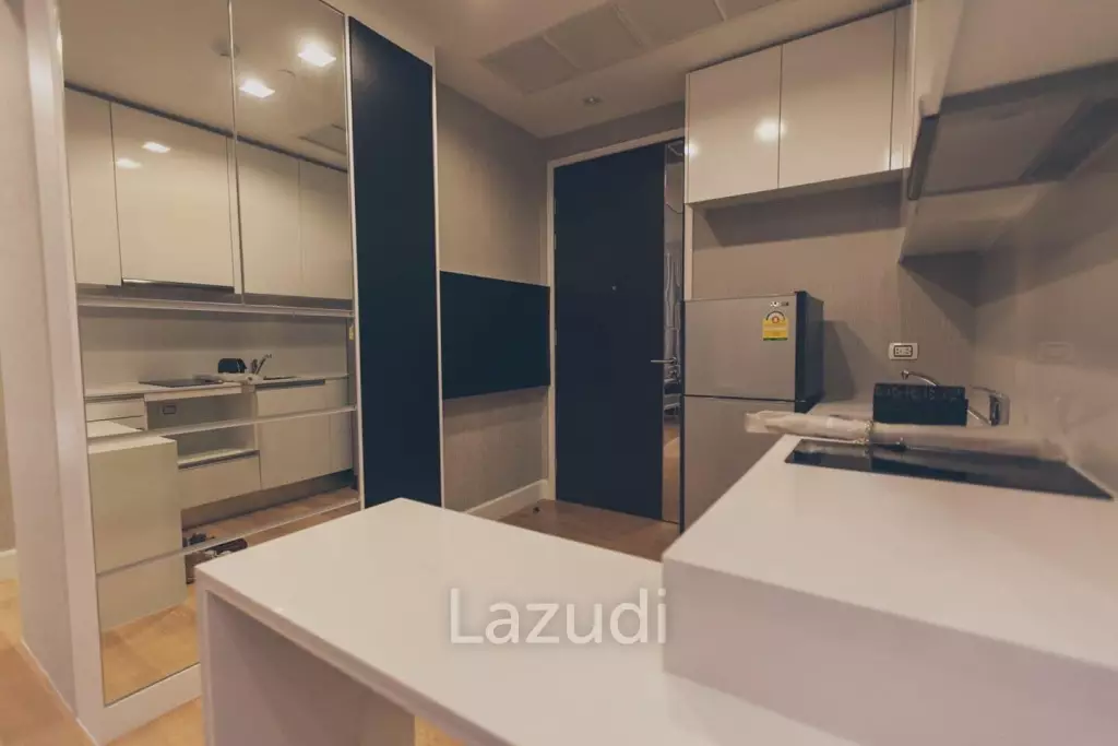 1 Bed 1 Bath 38 SQ.M Equinox Phahol Vipha