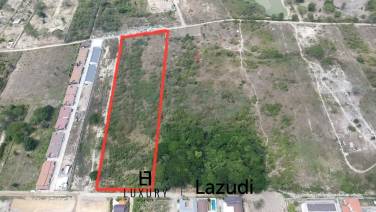 Prime 12 Rai Land with Mountain Views on Soi 94