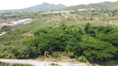 Prime 12 Rai Land with Mountain Views on Soi 94