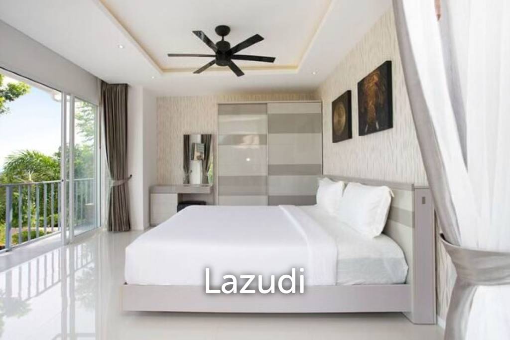 Pool Villa 4 Bedrooms in Chalong