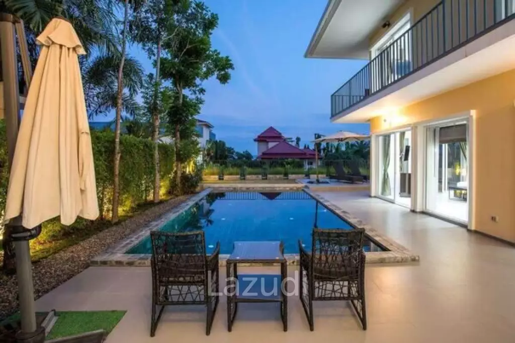 Pool Villa 4 Bedrooms in Chalong