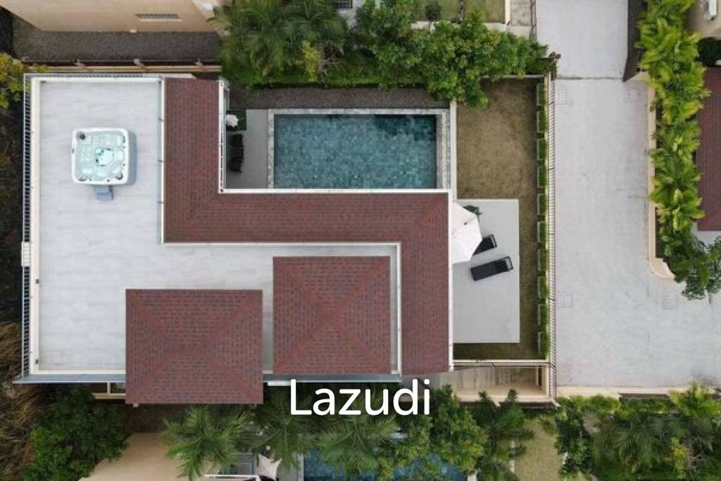 Pool Villa 4 Bedrooms in Chalong