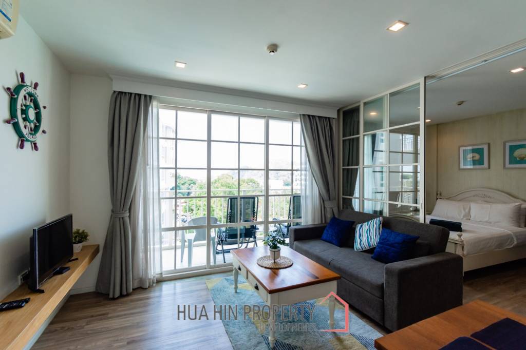 SUMMER CONDO : 1 bed great value with pool view