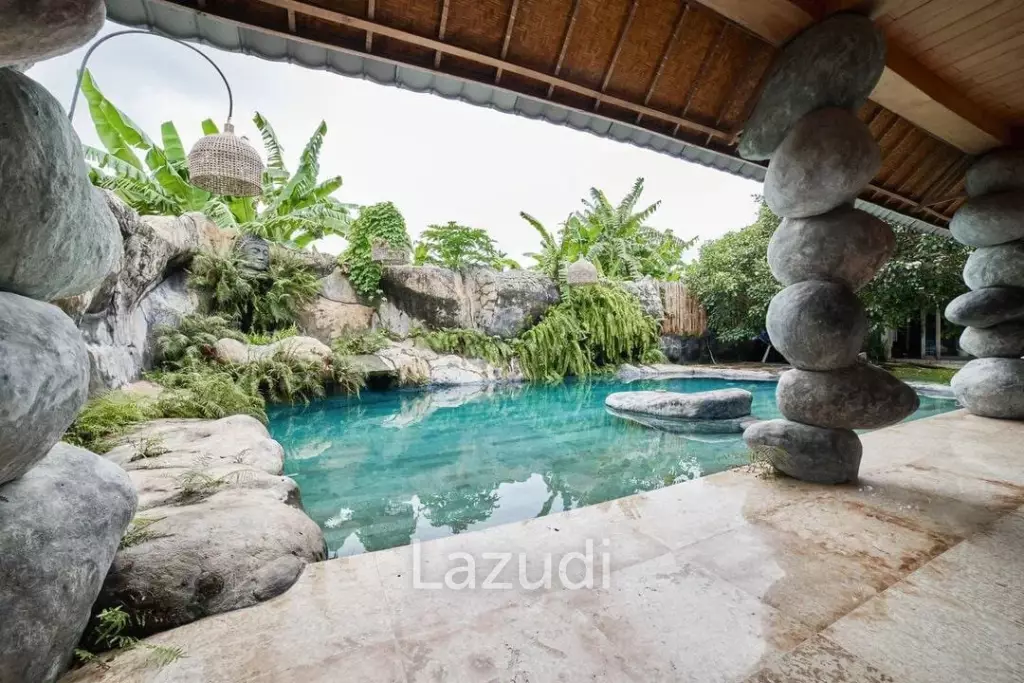 UNIQUE UBUD VILLA OFFERING LUXURIOUS LIFESTYLE AND ENDLESS POSSIBILITIES