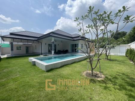 Grand Hills : 3 Bed 2 Bath Pool Villa