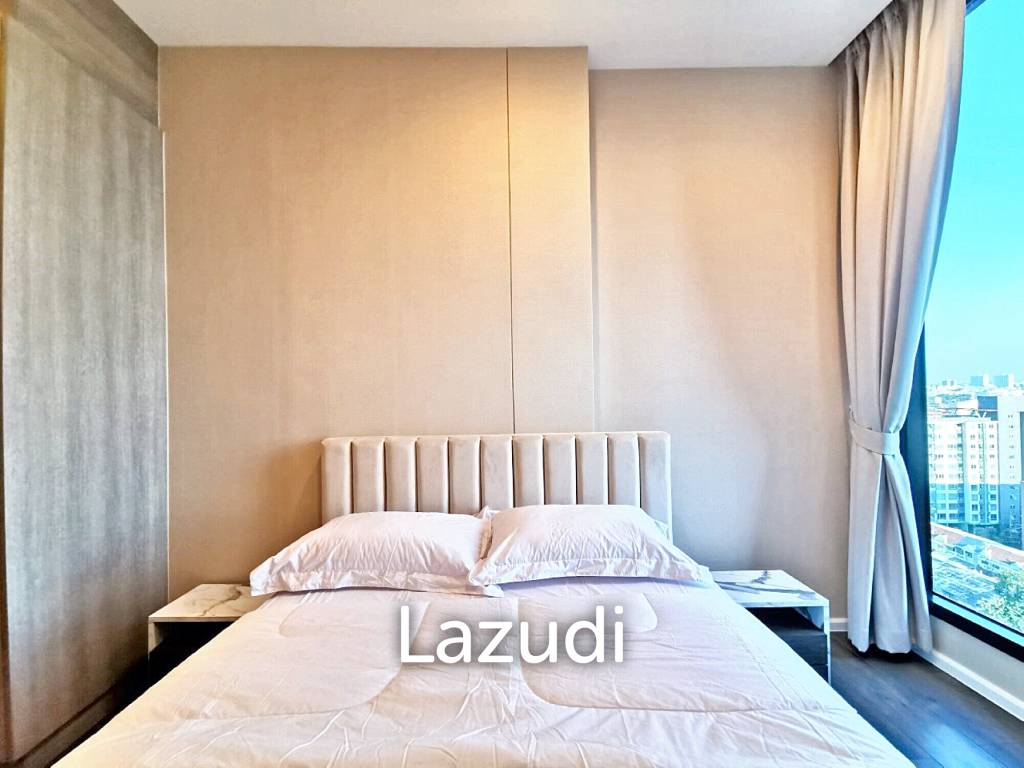 1 Bed 1 Bath 33 SQ.M Whizdom Essence Sukhumvit