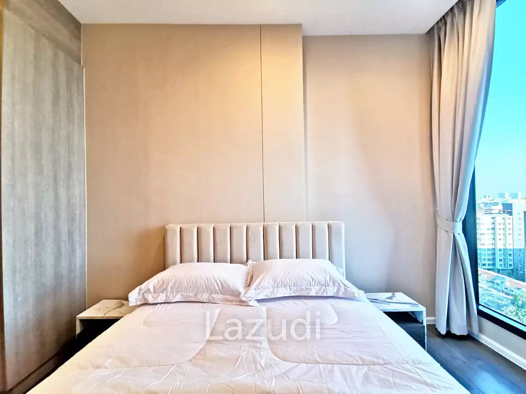 1 Bed 1 Bath 33 SQ.M Whizdom Essence Sukhumvit
