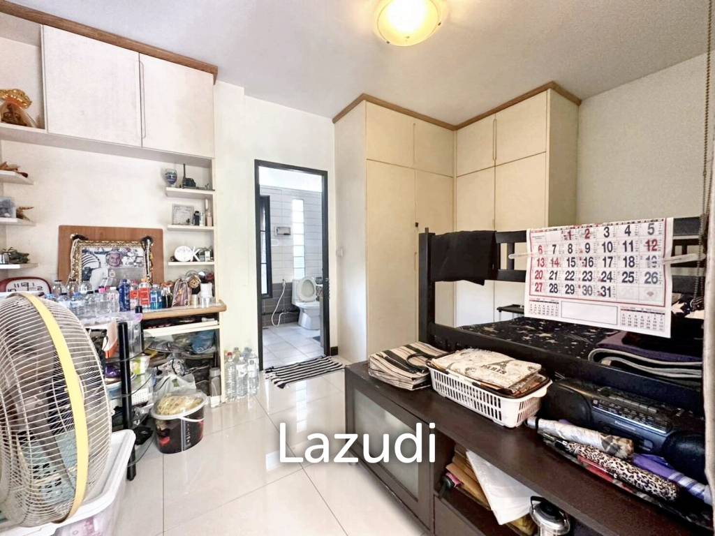4 Bed 3 Bath 400 SQ.M House at Kaset Nawamin