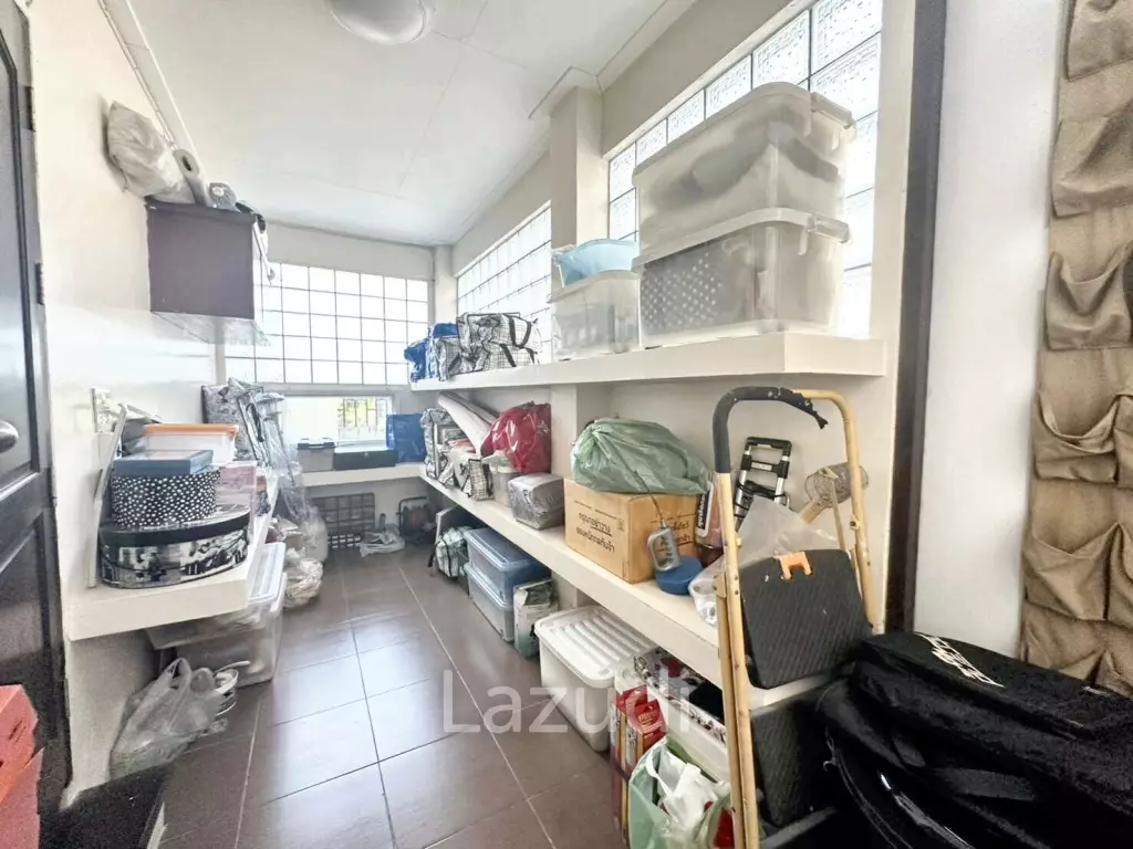 4 Bed 3 Bath 400 SQ.M House at Kaset Nawamin