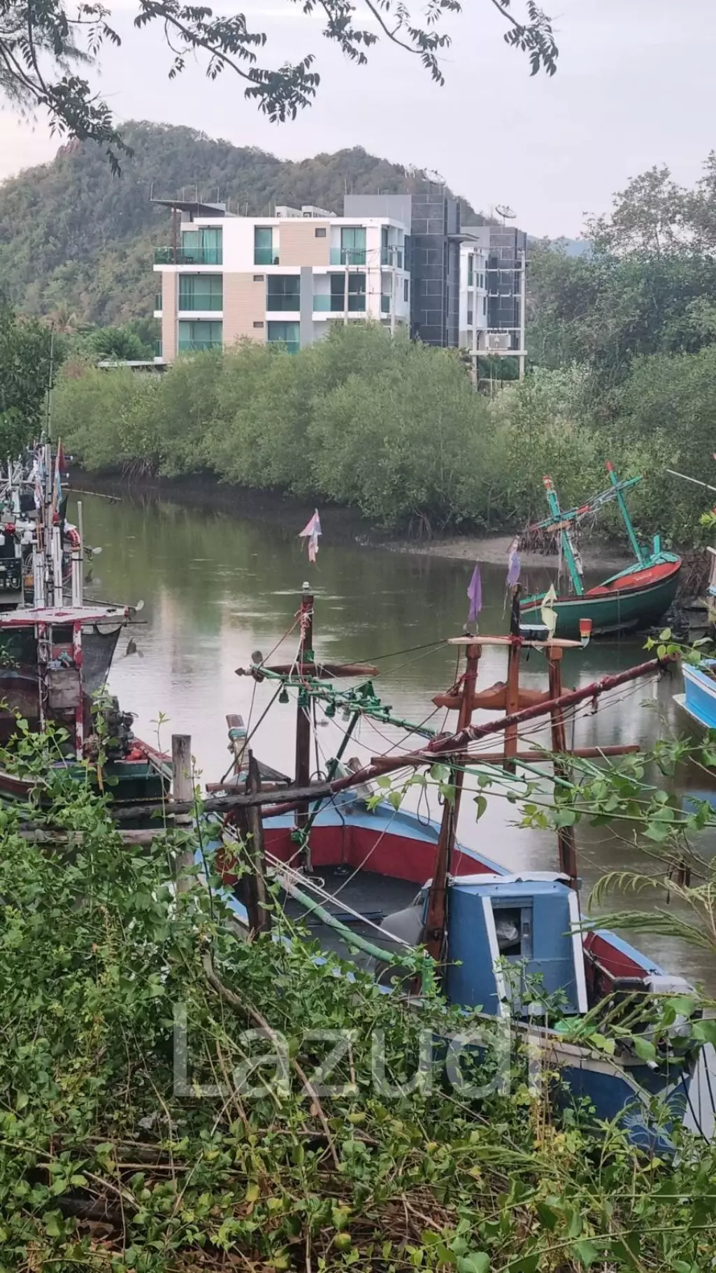 Fisherman House Residence Pranburi : 2 Bedrooms Condo In Sam Roi Yot