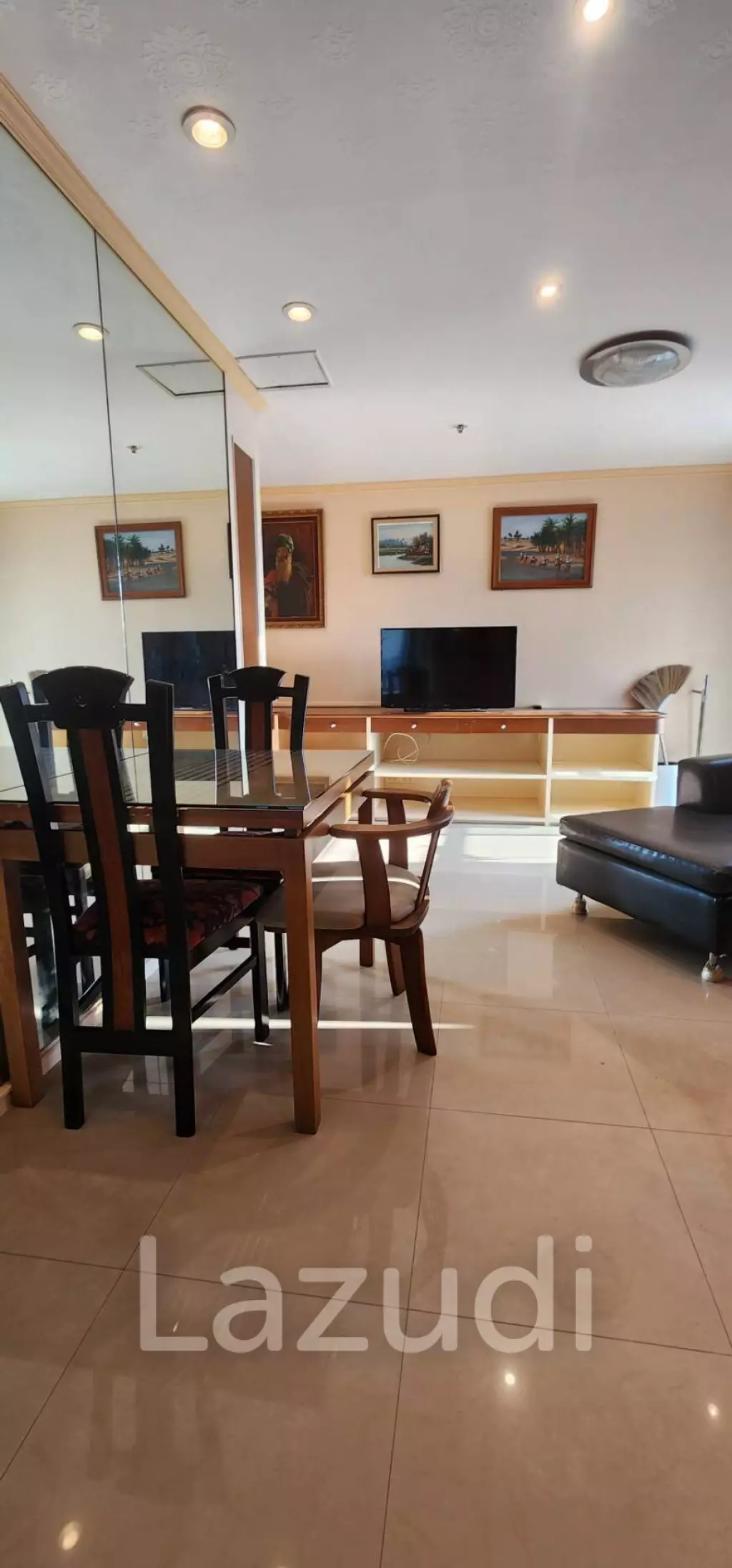 48.76 Sqm 1 Bed 1 Bath Sukhumvit Suites