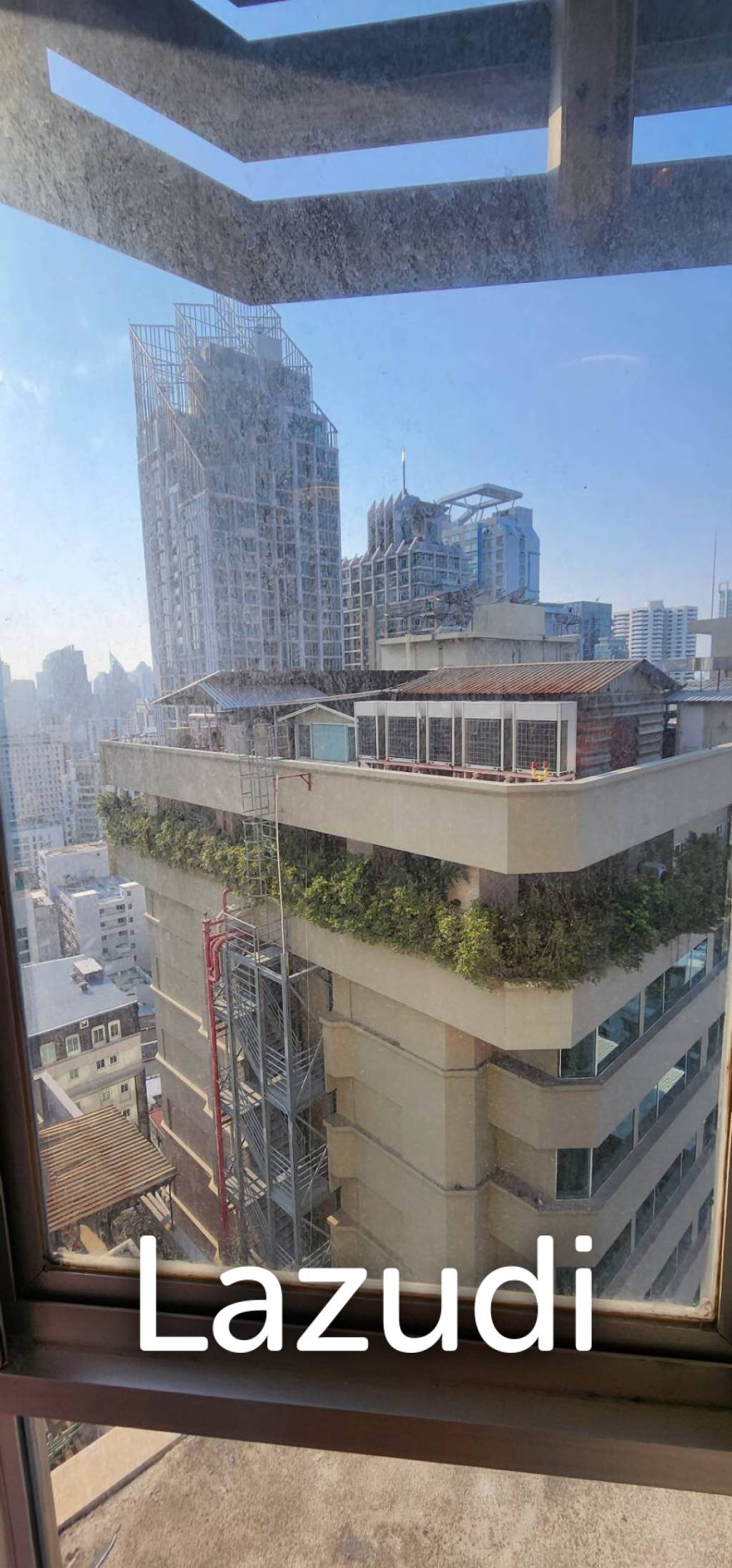 48.76 Sqm 1 Bed 1 Bath Sukhumvit Suites