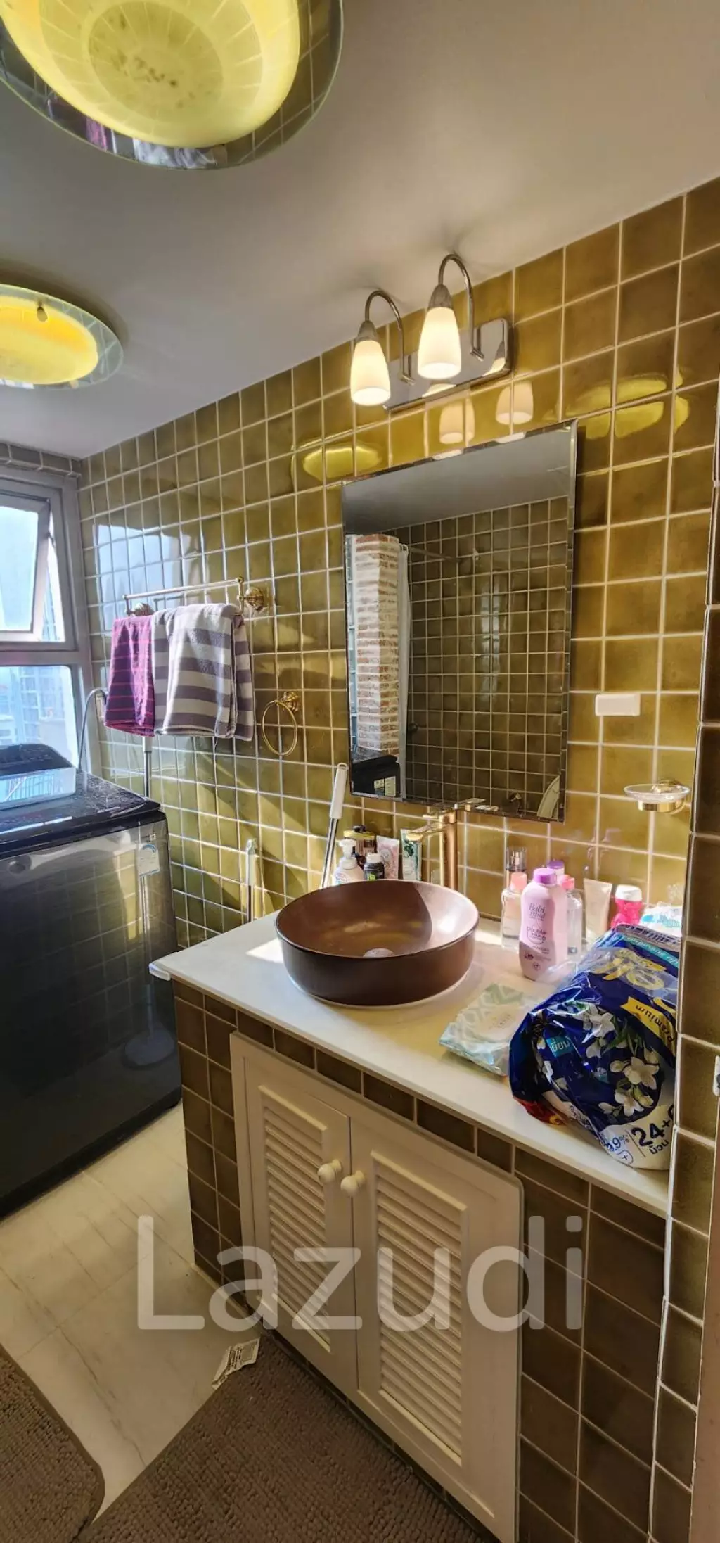48.76 Sqm 1 Bed 1 Bath Sukhumvit Suites