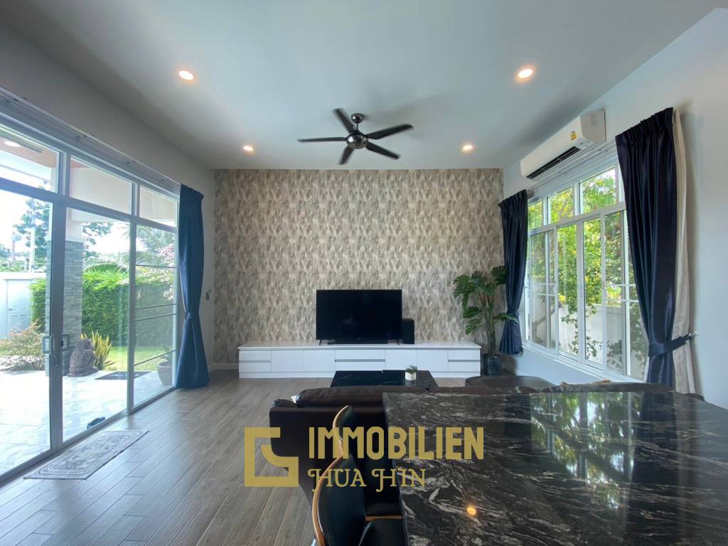 3 Bed 3 Bath Pool Villa in Soi 94 For Sale Near City Center