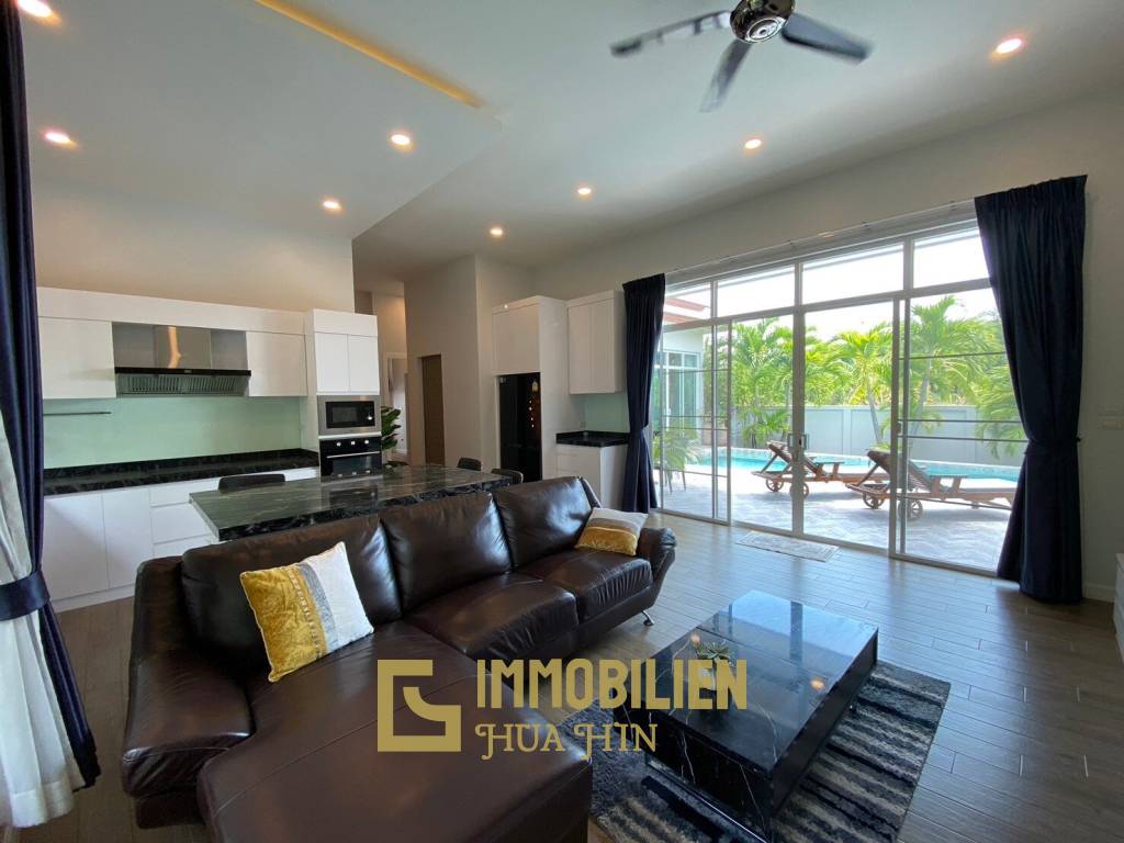 3 Bed 3 Bath Pool Villa in Soi 94 For Sale Near City Center