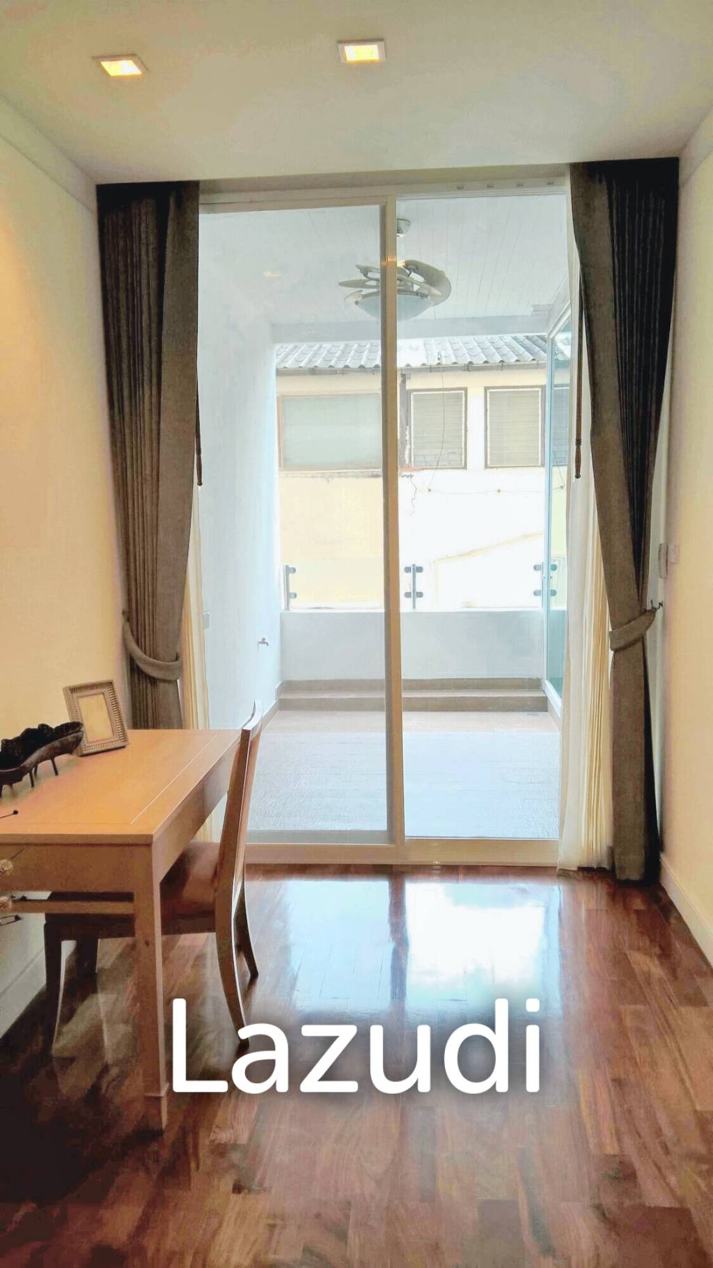 3 Bedroom 3 Bathroom 180 SQ.M GM Height