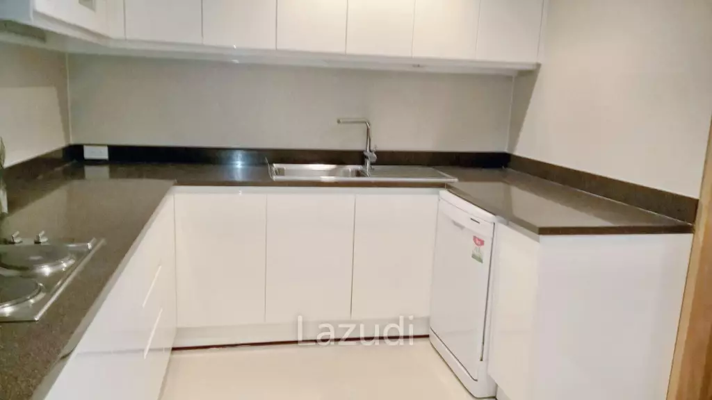 3 Bedroom 3 Bathroom 180 SQ.M GM Height