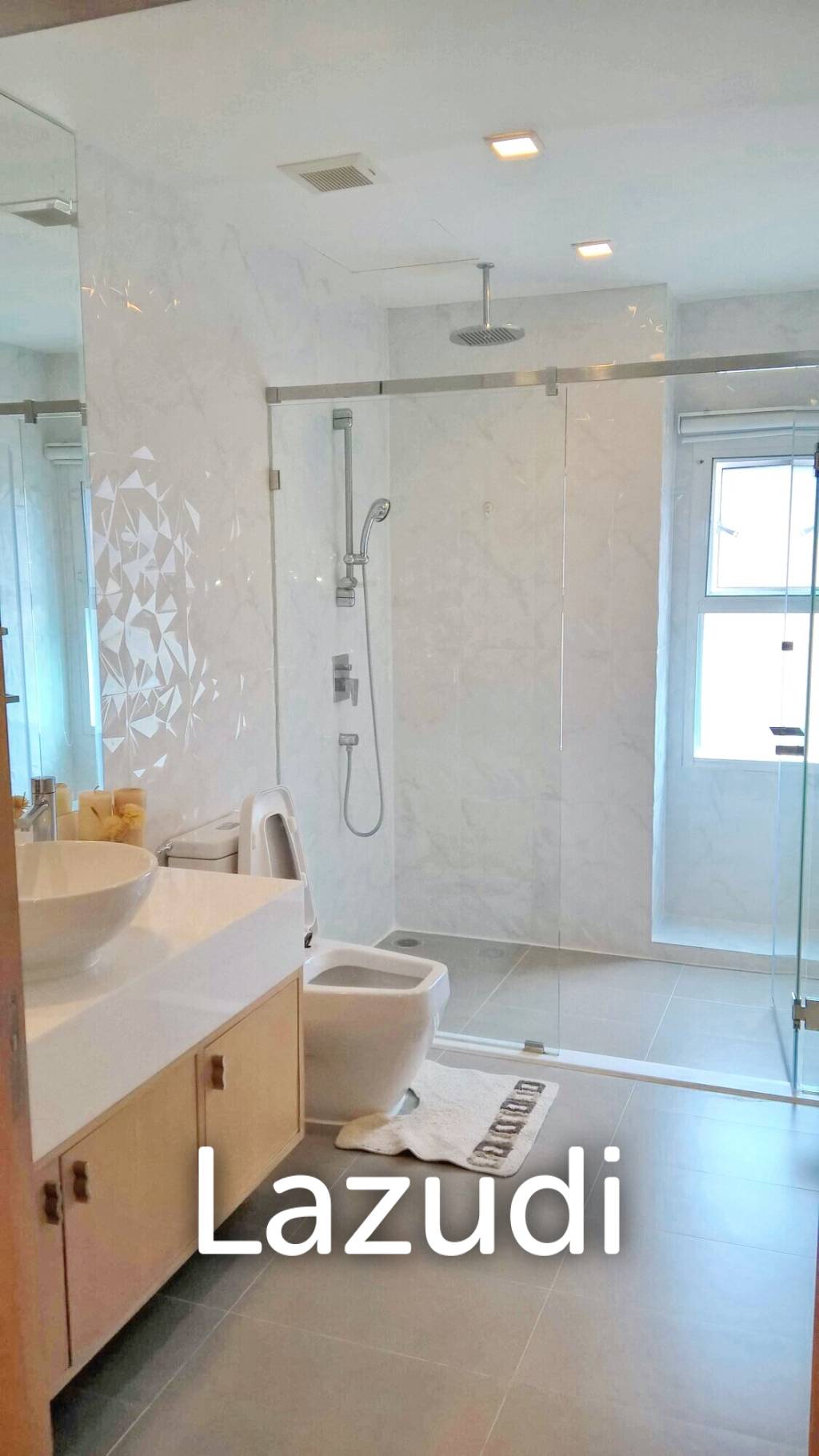3 Bedroom 3 Bathroom 180 SQ.M GM Height