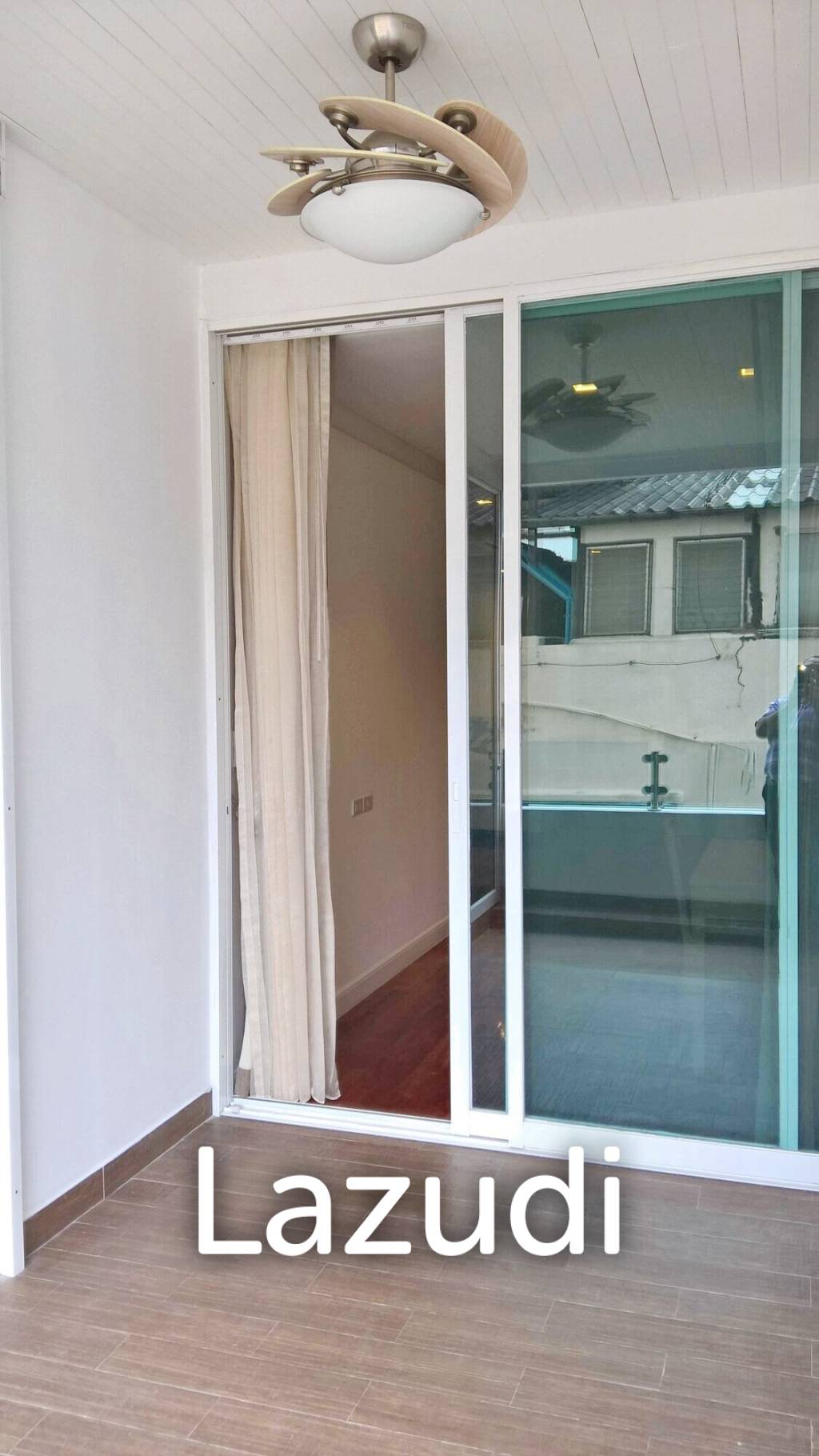 3 Bedroom 3 Bathroom 180 SQ.M GM Height