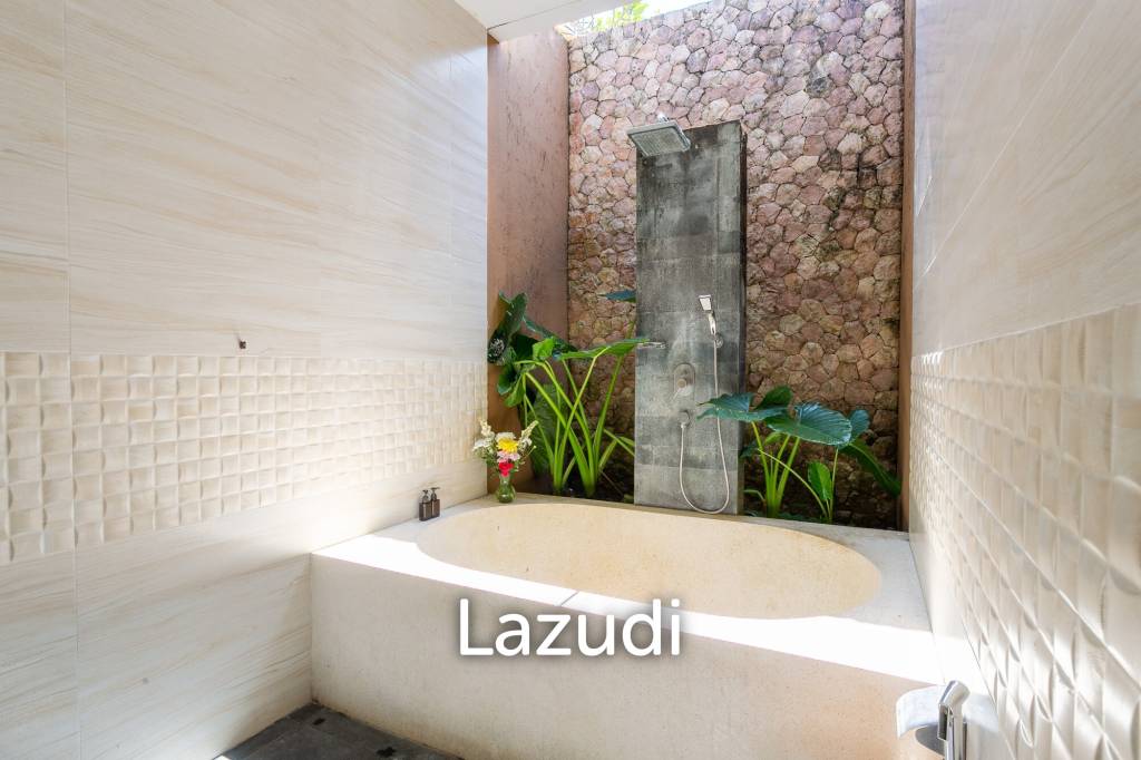 STRATEGICALLY POSITIONED 11-BEDROOM VILLA IN UBUD WITH PRIVATE POOLS
