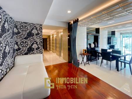 Ban Sangchan: Beachfront Condo in Hua Hin