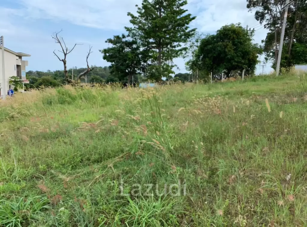 Different Flat Land Plots for Sale in Plai Laem Soi 8