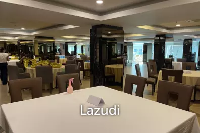 Ultra Luxury Restaurant and Bar in Samphanthawong, Bangkok