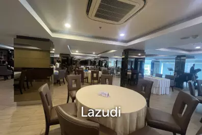 Ultra Luxury Restaurant and Bar in Samphanthawong, Bangkok