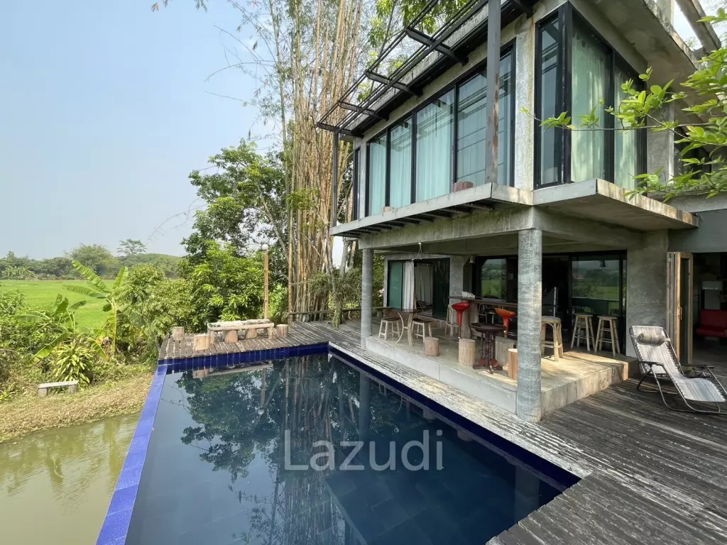 6-Bedroom With 2 Houses For Sale in Mae Sao, Chiang Mai