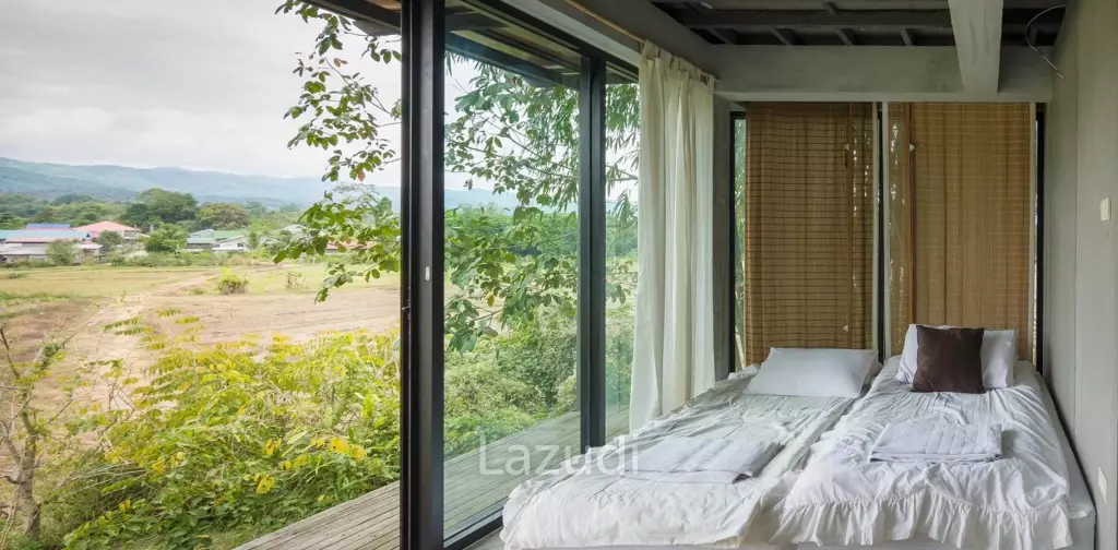 6-Bedroom With 2 Houses For Sale in Mae Sao, Chiang Mai