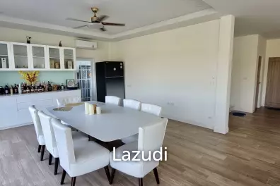 Luxury Lakeside Pool Villa, 4 Bedrooms, 4 Bathrooms