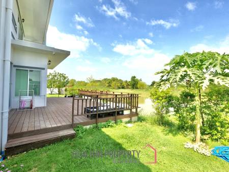 Luxury Lakeside Pool Villa, 4 Bedrooms, 4 Bathrooms