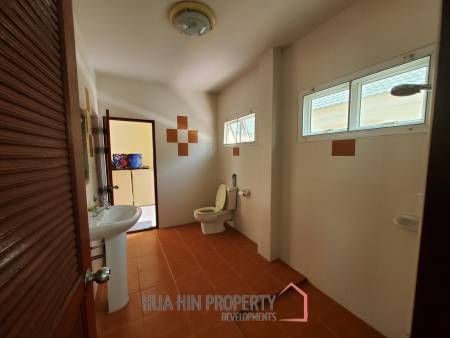 Tropical Hills : 2 storey 4 bed pool villa Soi 6