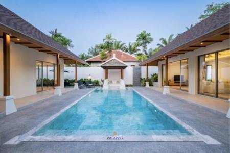 New renovated villa 4 beds in Cherngtalay