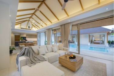 New renovated villa 4 beds in Cherngtalay