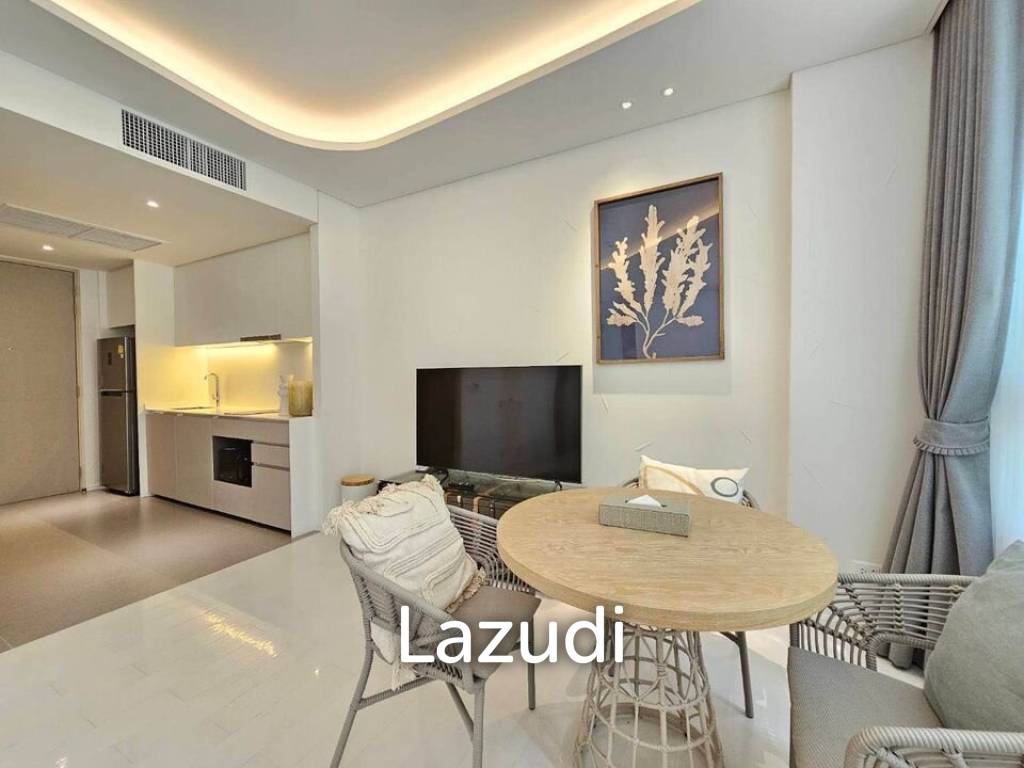 Veranda Residence : 2 Bedroom Beachfront Condo